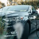 Hyundai Kona Hybrid czy 1.0 T-GDI? Porównanie kosztów eksploatacji i dynamiki w mieście